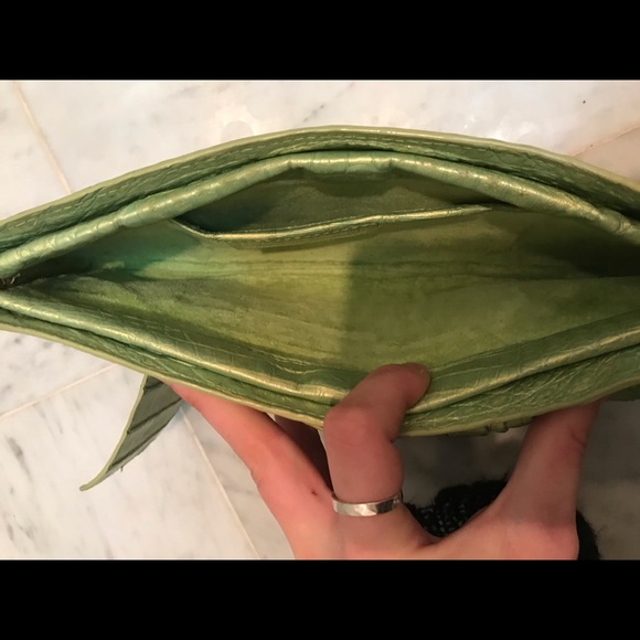 Nancy Gonzales green crocodile  oversized clutch - Picture 6 of 6
